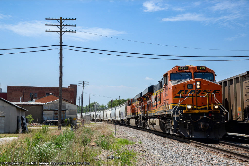 BNSF 6423